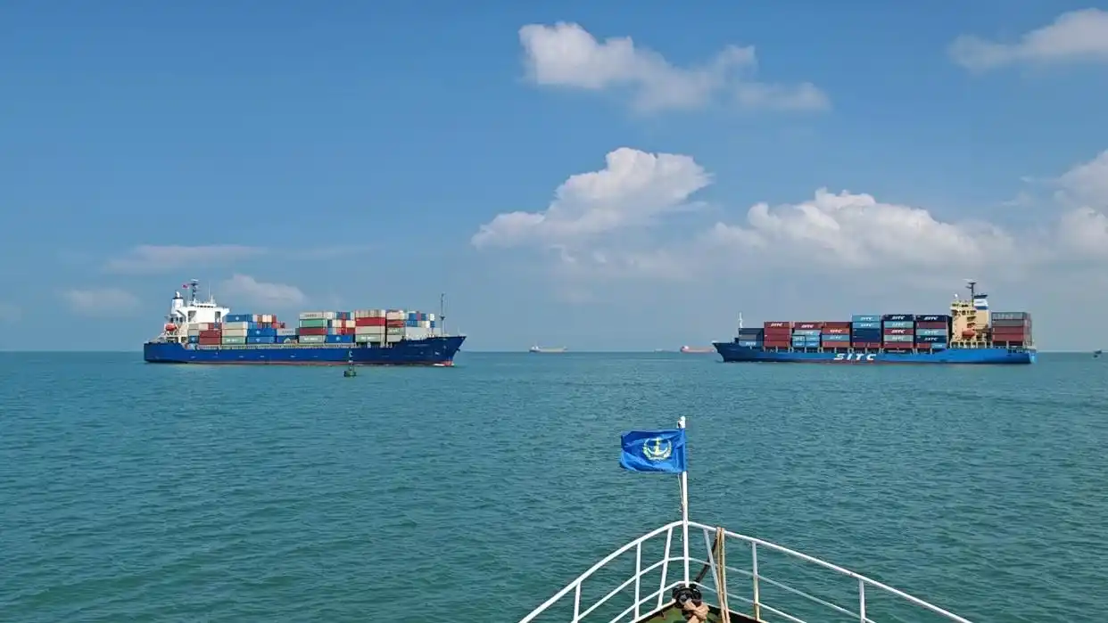 洋浦港實(shí)現(xiàn)萬(wàn)噸級(jí)船舶雙向通航，貨物周轉(zhuǎn)效率顯著提升